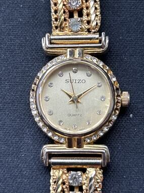 Suizo Gold Tone Women’s Quartz Watch
